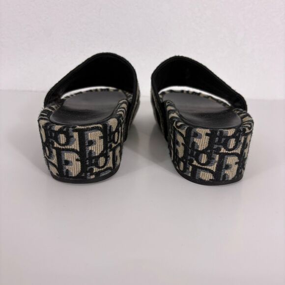 Christian Dior Dway Cloth Embroidered Black Platform Slide Sandals Size 38 - Picture 5 of 12